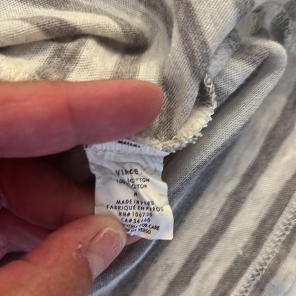 Vince Gray & White Striped Cotton Top Size Medium - Picture 6 of 6